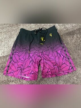 Tucann Black Leaf Magenta - 7"